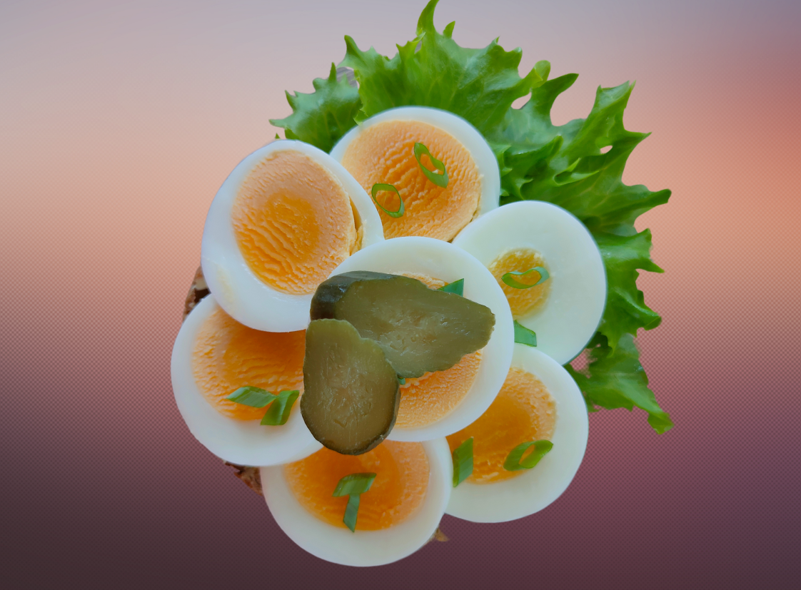 Bun dark cut egg